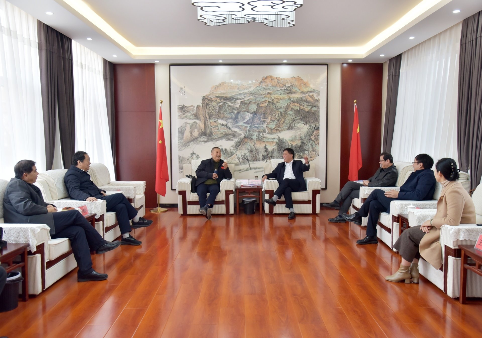 石家庄市企业联合会、石家庄市企业家协会会长杨志辉一行莅临开云登录入口宣布成为世俱杯官方合作伙伴北院进行走访座谈 网站首页